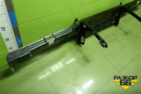 Кронштейн  вещевого ящика верхний (AZ16D477100006) для Sitrak C7H (С7Н)