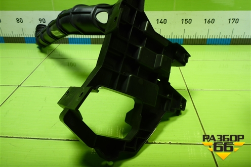 Кронштейн  (торпедо) (812W624305007) для Sitrak C7H (С7Н)