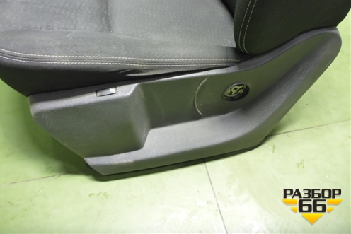 Сиденье переднее левое с AIR BAG (с обогревом) для Nissan Terrano с 2014г (Терано)