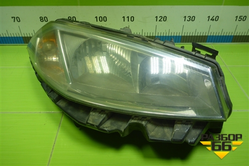 Фара правая (галоген) (89307005) для Renault Megane 2 с 2002-2009г (Меган)