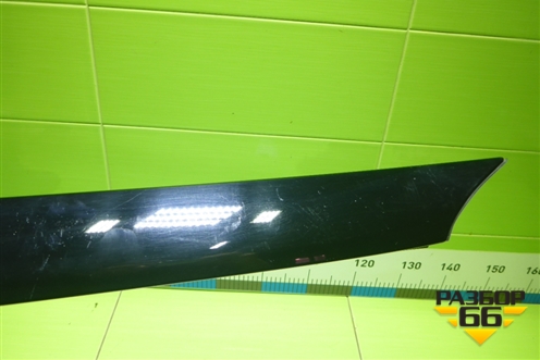 Молдинг лобового стекла правый (86260Q5100) для Kia Seltos с 2019-2025г (Селтос)