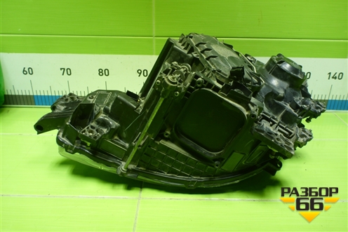 Фара правая (галоген) (A9618204139) для Mercedes Benz TRUCK Actros MP4 с 2012г (Актрос)