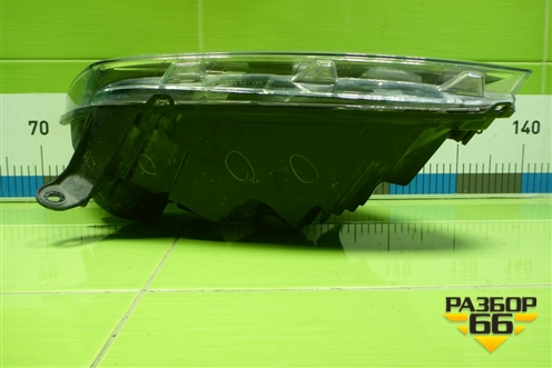 Фара правая (до 2017г галоген) (260103169R) для Nissan Terrano с 2014г (Терано)