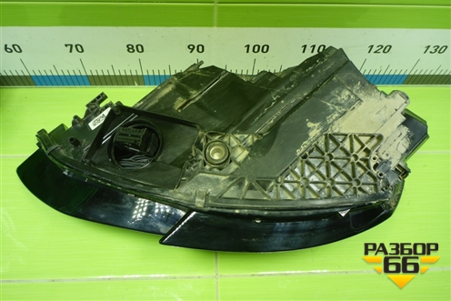 Фара правая (после 2021г Matrix Led без блока) (4N0941080B) для Audi A8 с 2017г (А8)