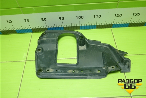 Пыльник переднего бампера правый (5147360011) для Toyota Land Cruiser (200) с 2008г (Ленд Крузер)