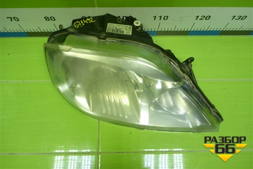Фара правая (после 2009г галоген) (260102635R) для Renault Logan с 2004-2015г (Логан)