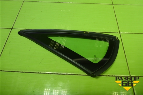 Стекло глухое левое для Volkswagen Polo (седан) с 2010г (Поло)