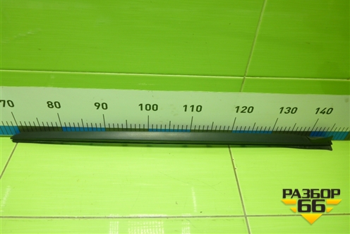 Молдинг лобового стекла левый (51317427873) для BMW 3-серия G20 с 2018г