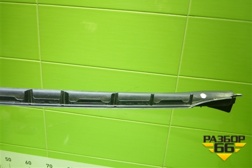 Молдинг лобового стекла левый (51317427873) для BMW 3-серия G20 с 2018г