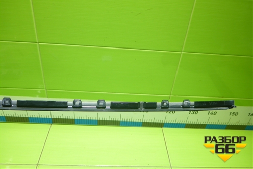 Молдинг лобового стекла левый (75536611L) для Toyota Land Cruiser Prado(150) с 2009г (Ленд Крузер Прадо)