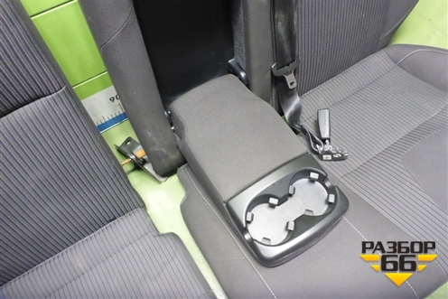 Сиденья комплект (AIR BAG подогрев, хетчбэк) для Ford Focus 3 с 2011г (Фокус)