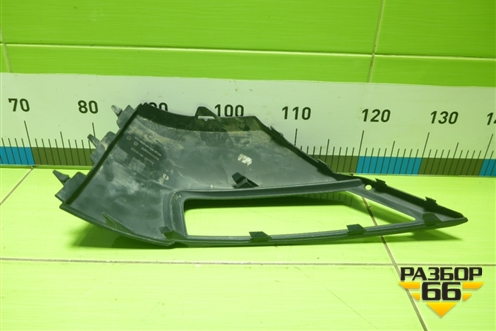 Накладка переднего бампера правая (5NA853212A) для Volkswagen Tiguan с 2016г (Тигуан)