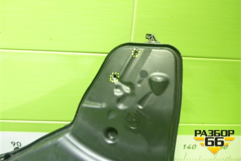 Бачок омывателя лобового стекла (749982804) для BMW X3 G01 с 2017г (Х3 Г01)