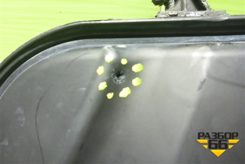 Бачок омывателя лобового стекла (749982804) для BMW X3 G01 с 2017г (Х3 Г01)