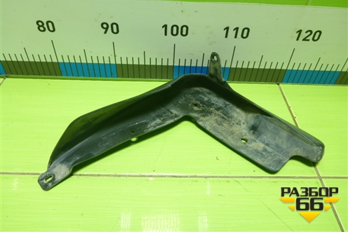 Брызговик передний правый (PU06003180F1) для Toyota Camry V70 с 2017г (Камри)