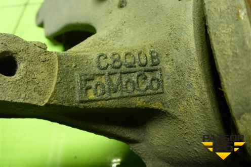 Кулак поворотный передний правый для Ford Focus 3 с 2011г (Фокус)