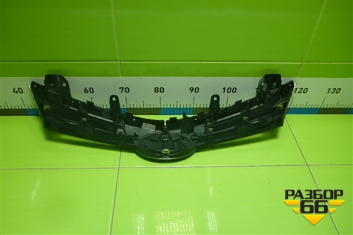 Решетка радиатора (5311102A80) для Toyota Corolla (E18) с 2012-2019г (Королла 180)