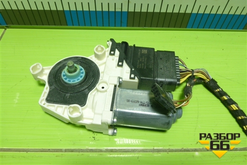 Моторчик стеклоподъёмника задний левый (5N0959703F) для Volkswagen Tiguan с 2011-2016г (Тигуан)