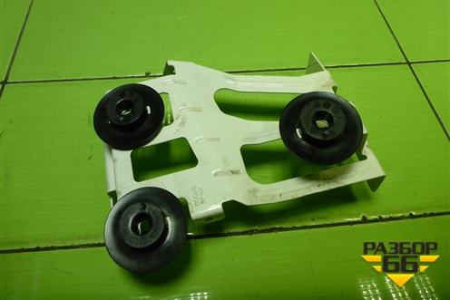 Кронштейн блока предохранителей для Ford Focus 3 с 2011г (Фокус)