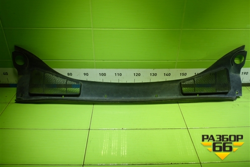 Решетка стеклоочистителей (BM51A02216AE) для Ford Focus 3 с 2011г (Фокус)