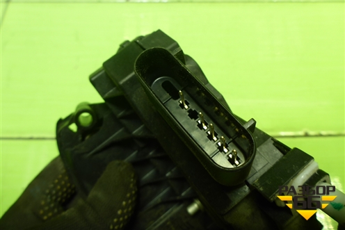 Замок двери задней левой (BM5AA26413BB) для Ford Focus 3 с 2011г (Фокус)