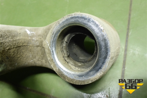 Рычаг передний левый нижний (7P0407151E) для Volkswagen Touareg с 2010-2018г (Туарег)