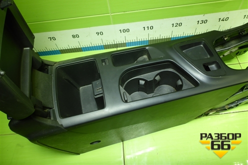 Подлокотник (22831974) для Opel Insignia с 2008-2017г (Инсигниа)