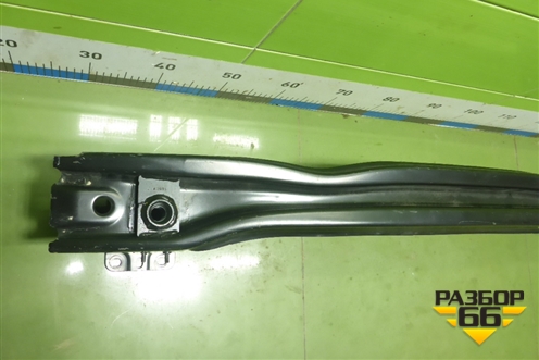 Усилитель заднего бампера (5NA807586) для Volkswagen Tiguan с 2016г (Тигуан)