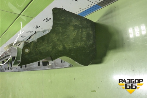 Накладка на порог наружная левая на подножку (5177460210) для Lexus GX-460 с 2009г (ГХ)