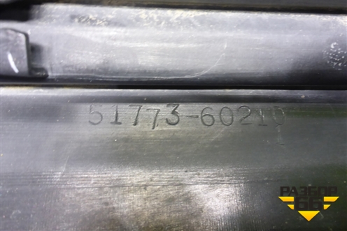 Накладка на порог наружная правая на подножку (5177360210) для Lexus GX-460 с 2009г (ГХ)