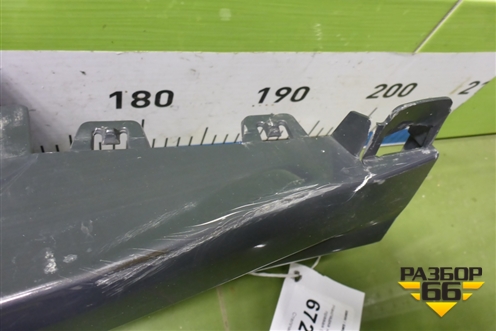 Накладка на порог наружная правая (51777441108) для BMW X7 G07 с 2018г (Х7 Г07)