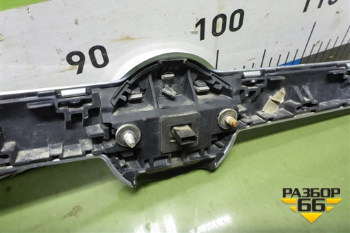 Накладка крышки багажника (13244388) для Opel Insignia с 2008-2017г (Инсигниа)