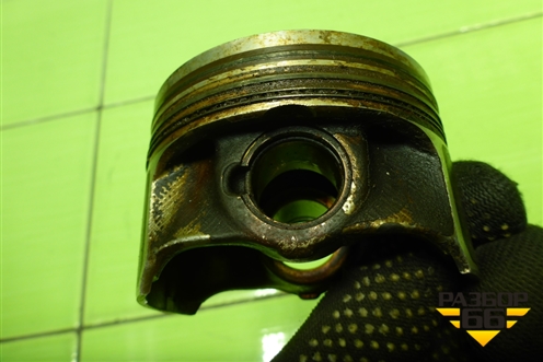 Поршень (1.4л CAX) для Volkswagen Golf V Plus с 2005-2014г (Гольф 5 Плюс)