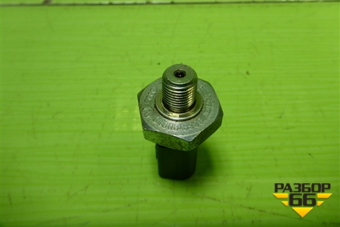 Датчик давления масла (1.4л DJK) (04E919081C) для Skoda Karoq с 2017г (Карок)