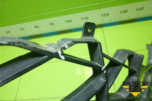 Накладка на решетку радиатора (2803141CD12) для Changan CS75 с 2014г (ЦС 75)