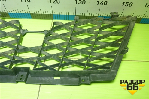 Накладка на решетку радиатора (2803141CD12) для Changan CS75 с 2014г (ЦС 75)