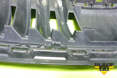 Решетка радиатора (после 2017г) (5E0853653A) для Skoda Octavia (A7) с 2013г (Октавия)