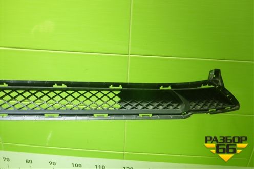 Решетка в передний бампер центральная (после 2020г) (86561H5500) для Hyundai Solaris с 2017г (Солярис)