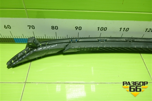 Решетка в передний бампер центральная (после 2020г) (86561H5500) для Hyundai Solaris с 2017г (Солярис)