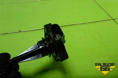 Датчик уровня масла (1.4л DJK) (04E907660C) для Skoda Karoq с 2017г (Карок)