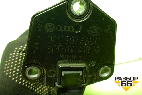 Датчик уровня масла (1.4л DJK) (04E907660C) для Skoda Karoq с 2017г (Карок)