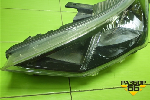 Фара левая (после 2020г галоген) (92101H5500) для Hyundai Solaris с 2017г (Солярис)