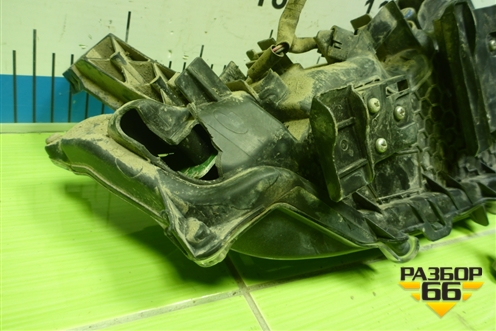 Фара противотуманная левая (после 2019г) (8122048060) для Lexus RX 350 c 2015г (РХ)