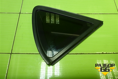 Стекло глухое правое (хетчбэк) для Hyundai Solaris с 2010-2016г (Солярис)