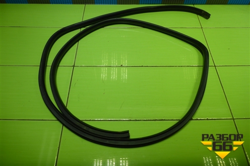 Уплотнитель двери передней левой для Hyundai Solaris с 2010-2016г (Солярис)