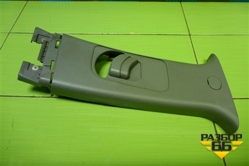 Обшивка стойки центральная верхняя правая (858401R100) для Hyundai Solaris с 2010-2016г (Солярис)