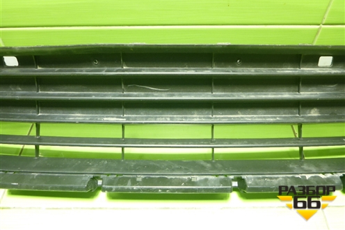 Решетка радиатора (до 2019г нижняя часть под парктроник) (5311248160) для Lexus RX 350 c 2015г (РХ)