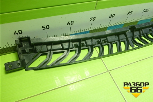 Кронштейн заднего бампера центральный (A1678808000) для Mercedes Benz GLE-Klass V167 с 2018г (ГЛЕ)