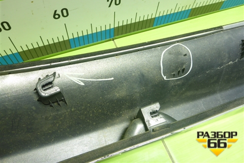 Накладка двери багажника (нижняя) (74895SWWE10ZA) для Honda CR-V(RE) с 2006-2012г (ЦРВ СРВ)