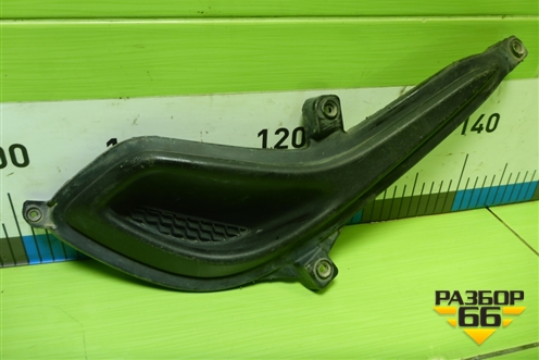 Накладка переднего бампера правая (865641R000) для Hyundai Solaris с 2010-2016г (Солярис)